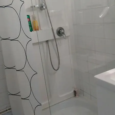 Arc En Ciel, Proche De La Plage Acces Direct ,internet Et Parking Privatif Gratuit Apartment La Grande-Motte