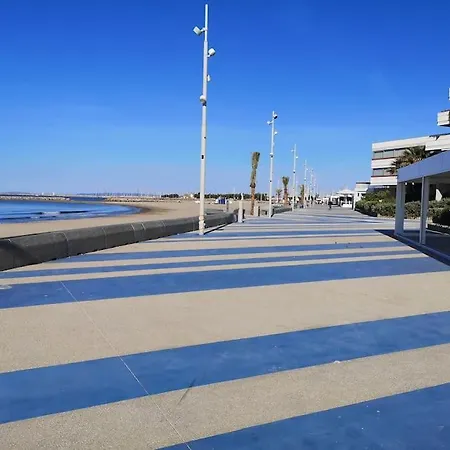 Apartment Arc En Ciel, Proche De La Plage Acces Direct ,internet Et Parking Privatif Gratuit La Grande-Motte